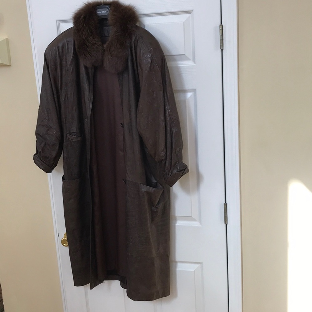 Vintage Leather Trench Coat (1980s)